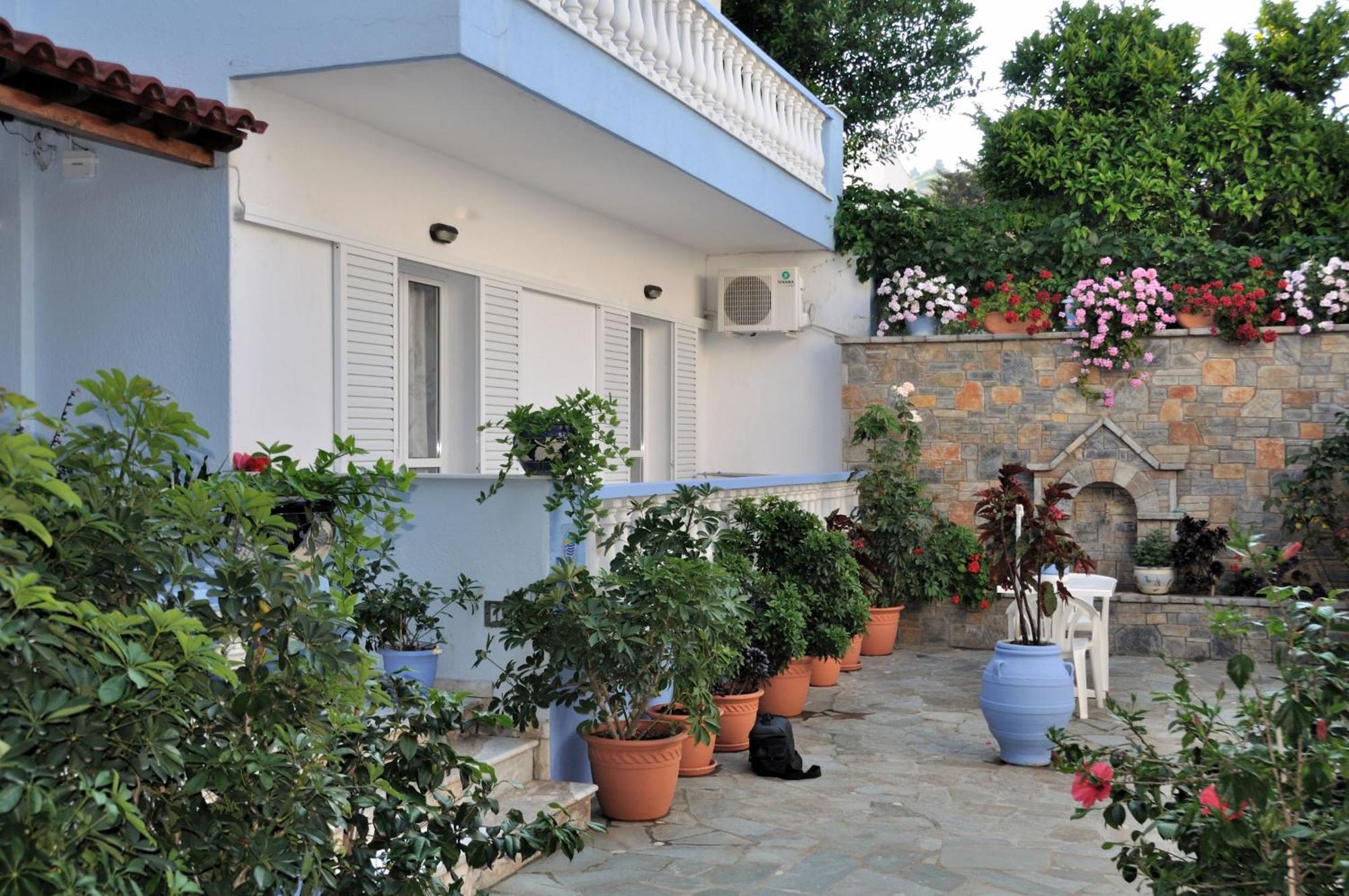 Ilias Studios - Rooms Patitírion Zewnętrze zdjęcie